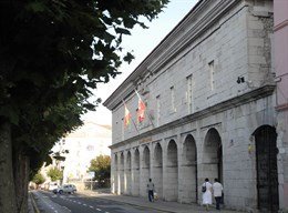 Parlamento Cantabria perfil