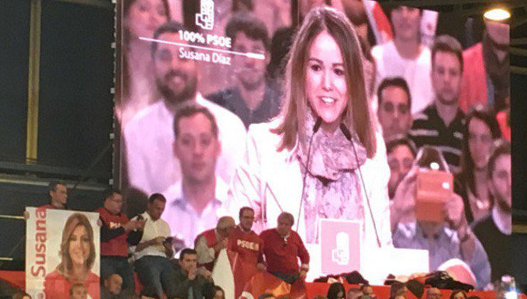 Estela Goikoetxea, durante su intervención en la presentación de Susana Díaz como candidata a las primarias del PSOE