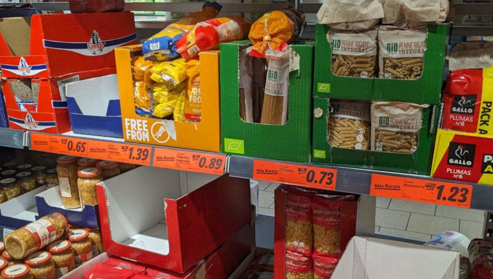 Facua denuncia que los precios de los alimentos han subido a pesar de la bajada del IVA