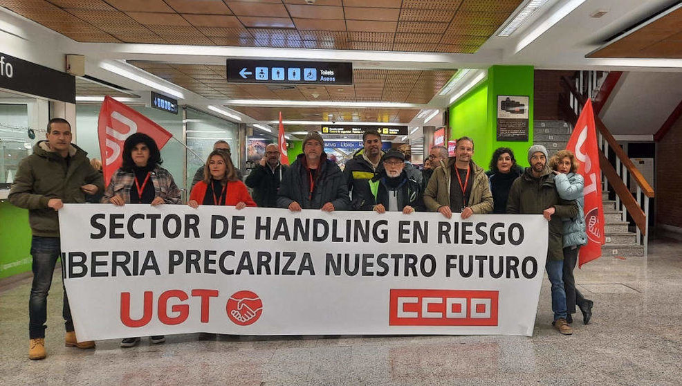 Huelga de Iberia en el aeropuerto de Santander