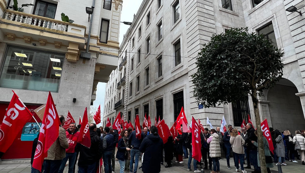 Protestas frente a entidades bancarias