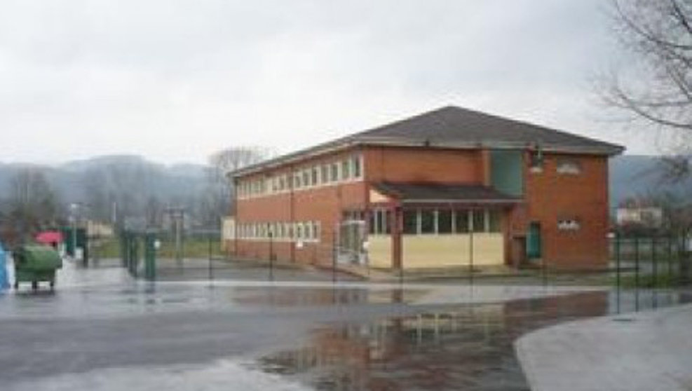 Colegio Jesús del Monte en Hazas de Cesto. Foto: PRC