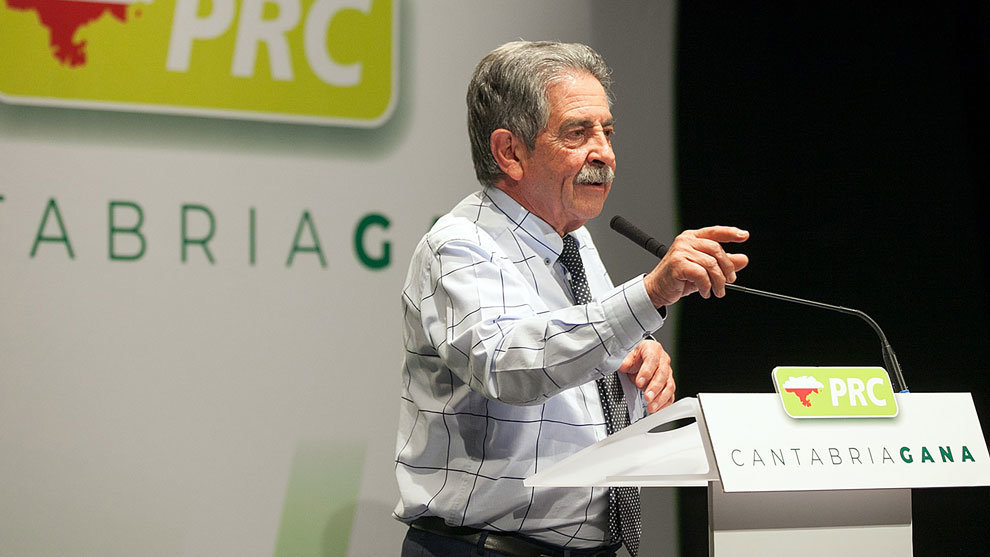 El secretario general del PRC, Miguel Ángel Revilla, repetirá como candidato a la Presidencia de Cantabria