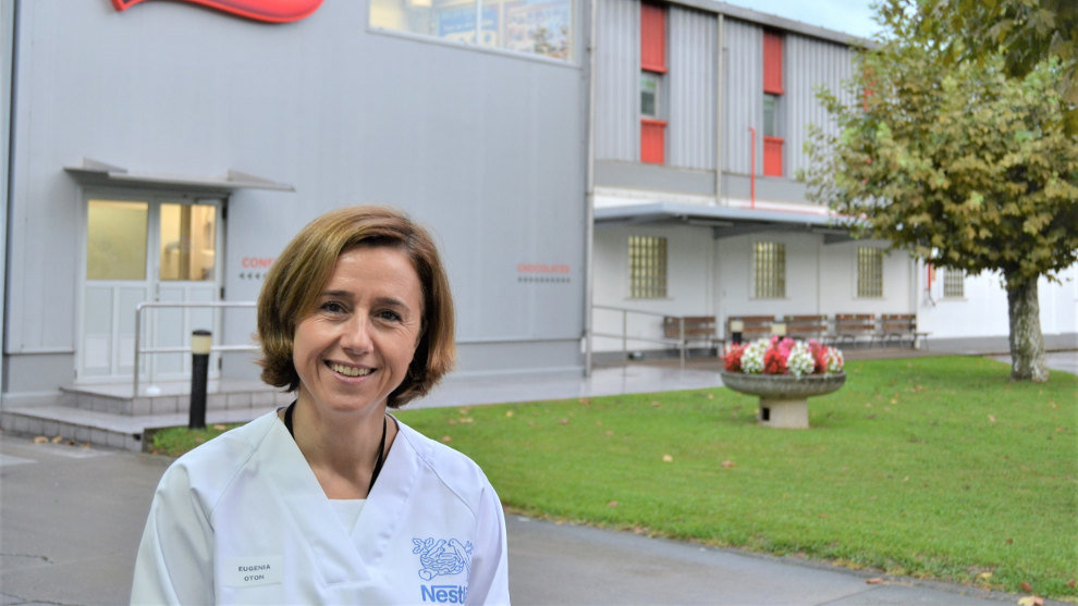 Eugenia Otón, nueva directora de la fábrica cántara de chocolates de Nestlé en España 