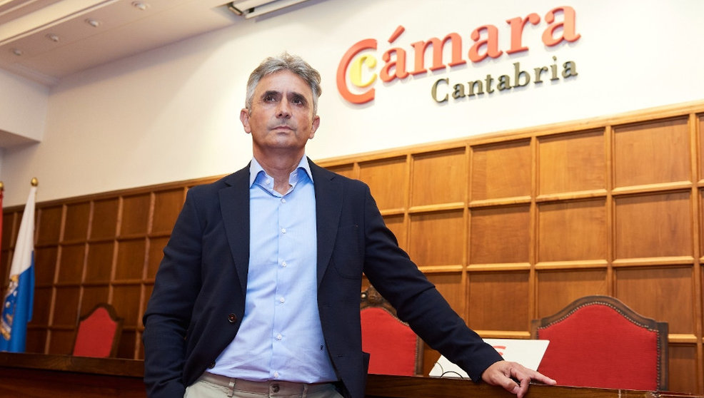 El presidente de la Cámara de Comercio de Cantabria, Tomás Dasgoas