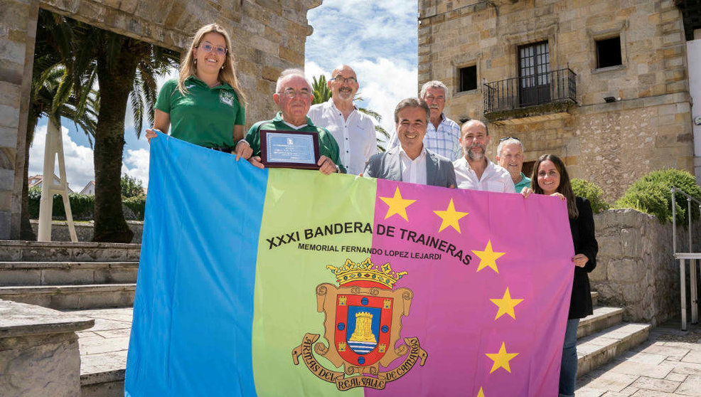Presentación de la 31 Bandera del Ayuntamiento de Camargo