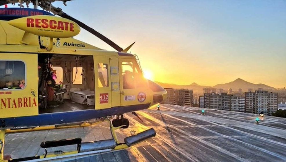 Helicóptero realiza traslado de varón con quemaduras al Hospital de Cruces