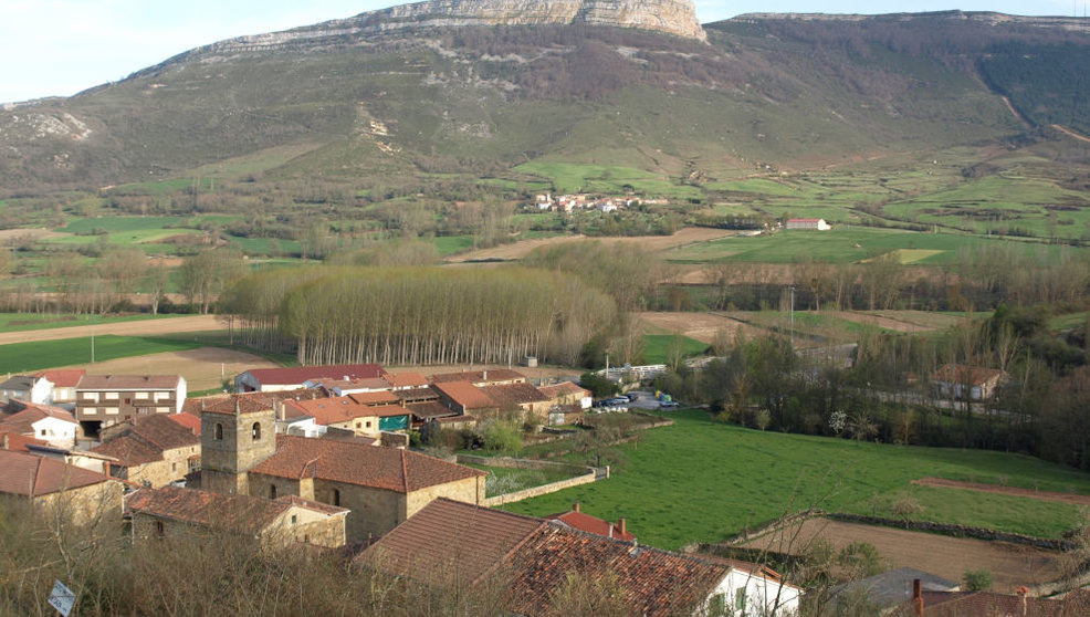 Pueblo del interior de los valles del interior de Cantabria