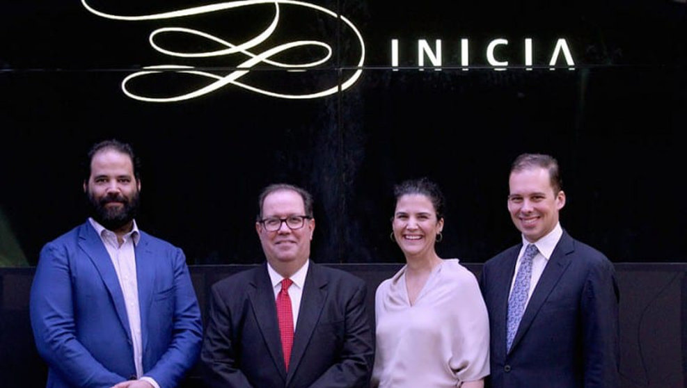 La Colección INICIA es una iniciativa de la familia Vicini que recopila los proyectos editoriales de la compañía